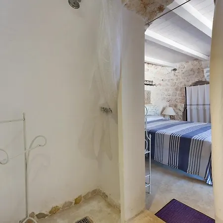 بيت للعطل Trullo Del Patriarca *